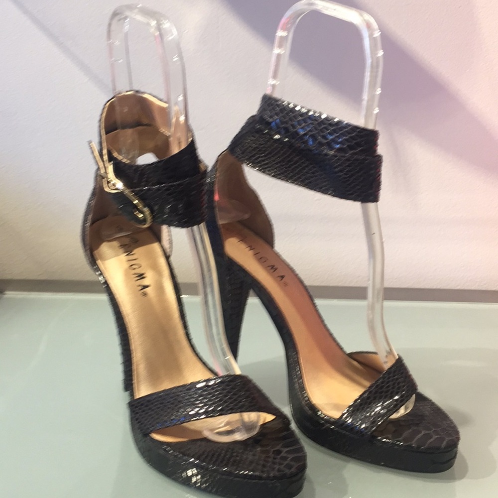 Black High Heel Sandals
